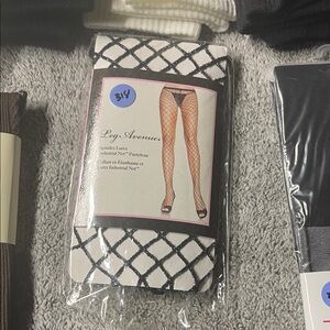 Leg Avenue White Fishnet Tights with Black Diamond Pattern